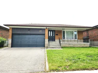 Detached in Toronto