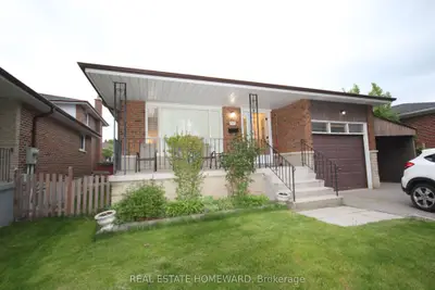 Detached in Toronto