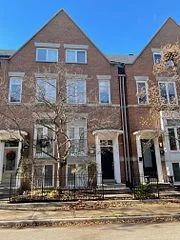 42 East York Avenue, Toronto E03, On M4k 3z9
