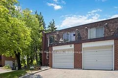 Condo Townhouse in Toronto