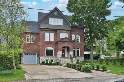 Detached in Pickering
