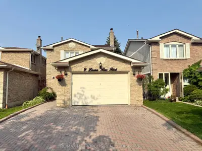 Detached in Toronto