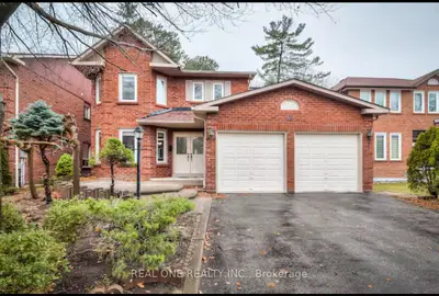 Detached in Toronto