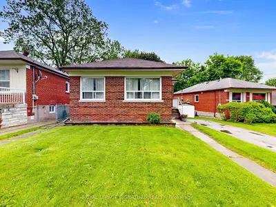 Detached in Toronto