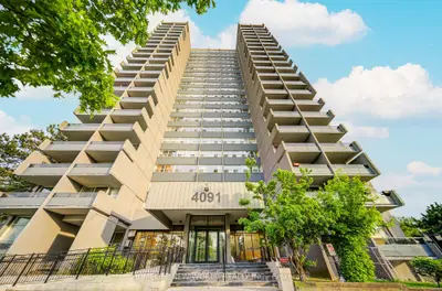 Condo Apartment in Toronto