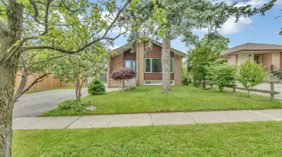 Detached in Pickering