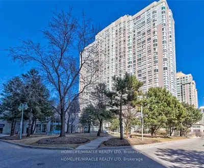Condo Apartment in Toronto