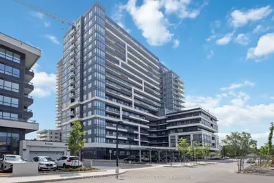 Condo Apartment in Pickering
