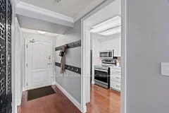 712 Rossland Road E 415, Whitby, ON L1N 9E8