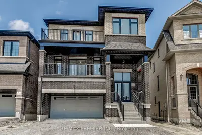 Detached in Pickering