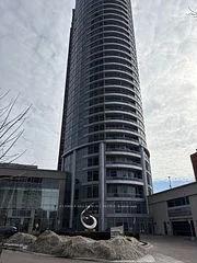 125 Village Green Square 3711, Toronto E07, ON M1S 0G3
