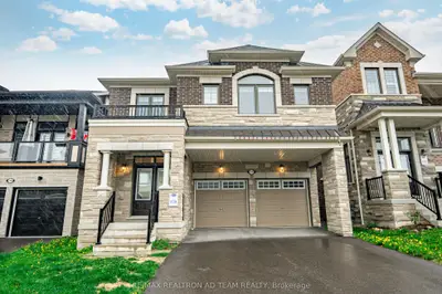 Detached in Pickering