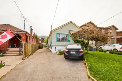 Detached in Toronto