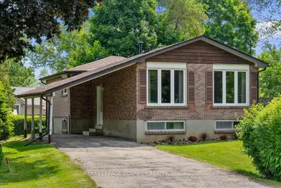 Detached in Pickering