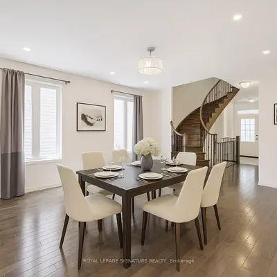 Detached in Oshawa