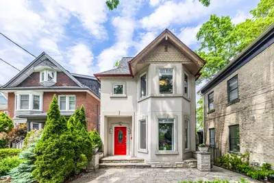 Detached in Toronto