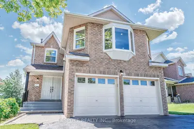 Detached in Pickering