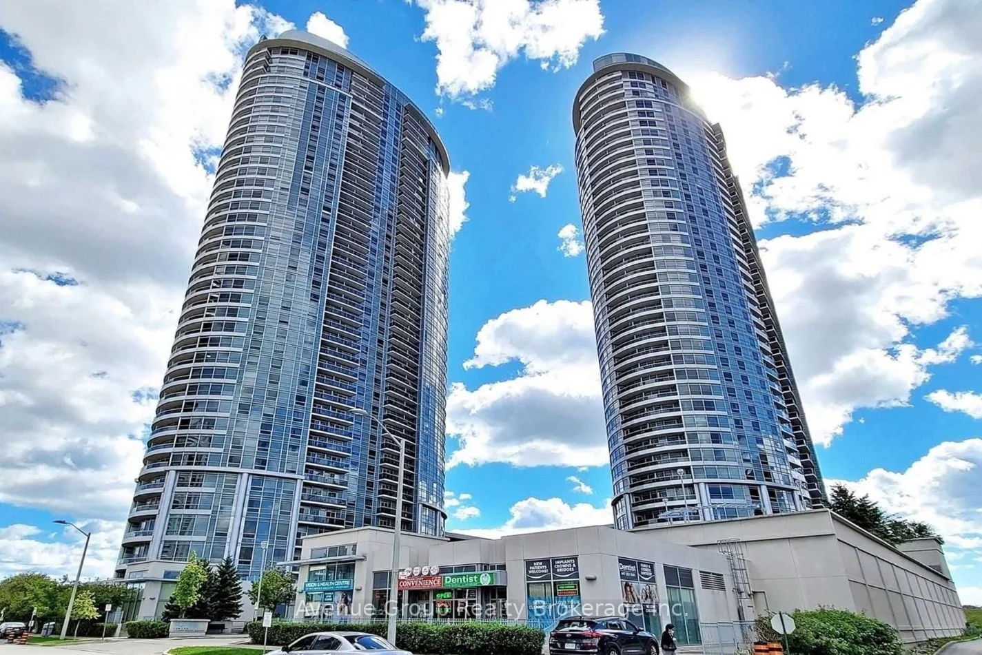 135 Village Green Square 3619, Toronto E07, ON M1S 0G4