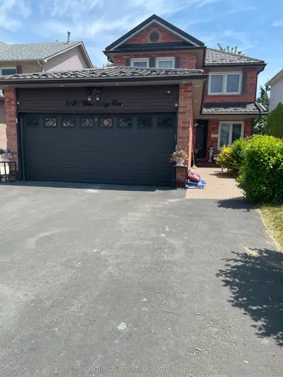 Detached in Pickering
