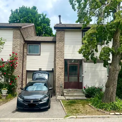 Condo Townhouse in Toronto