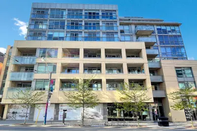 Condo Apartment in Toronto