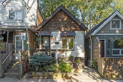 Detached in Toronto
