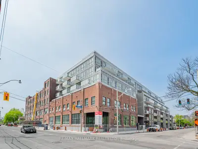 Condo Apartment in Toronto