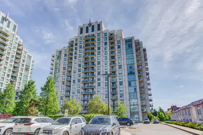 Condo Apartment in Toronto