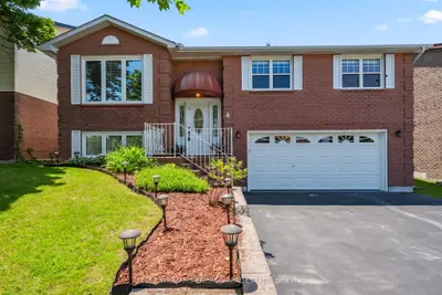 Detached in Clarington