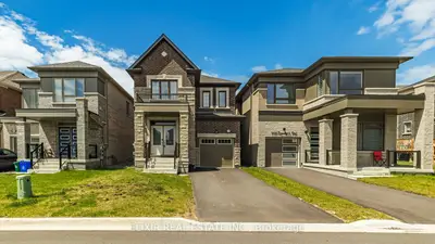 Detached in Pickering