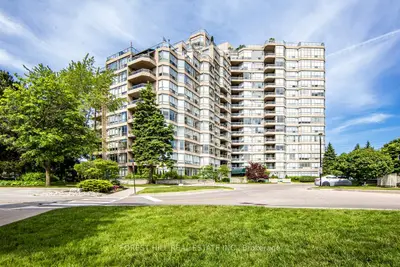 Condo Apartment in Toronto