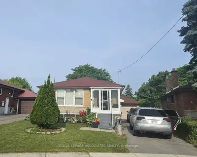 Detached in Toronto