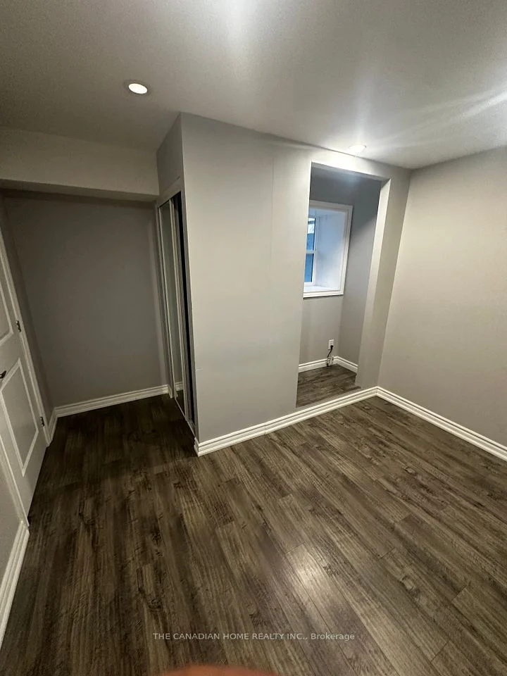 152 LENEY Street Basement, Ajax, ON L1Z 0T6