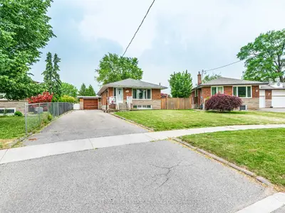Detached in Toronto