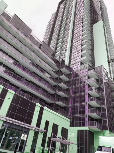 Condo Apartment in Toronto