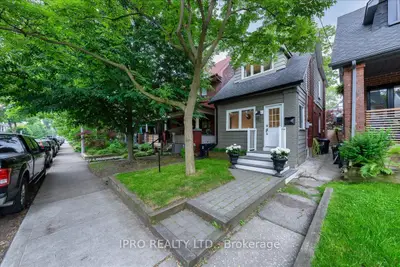 Detached in Toronto