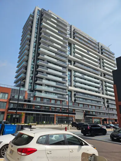 Condo Apartment in Oshawa