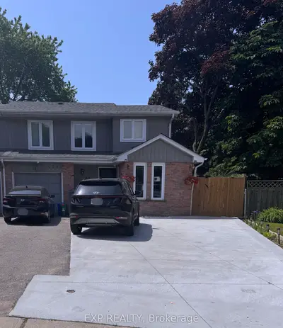 Semi-Detached in Pickering