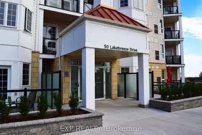 Condo Apartment in Clarington