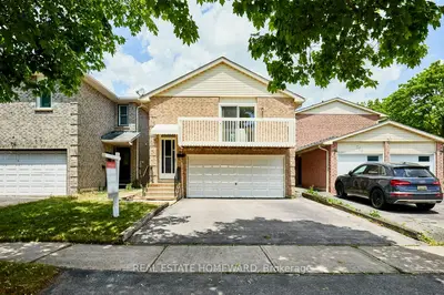 Detached in Pickering