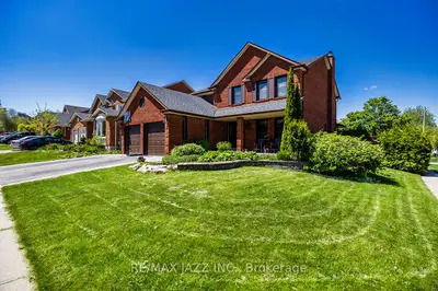 Detached in Clarington