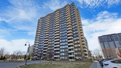 Condo Apartment in Toronto