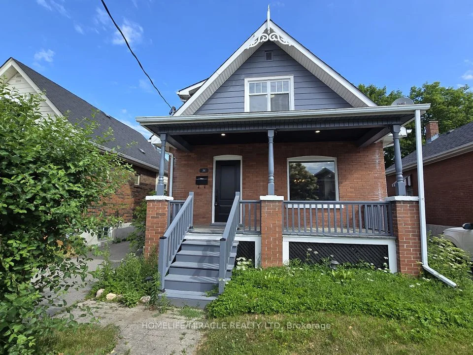 34 Westmoreland Avenue, Oshawa, ON L1G 2M8