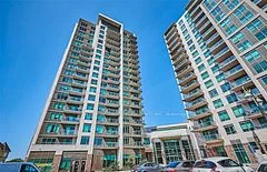 Condo Apartment in Pickering