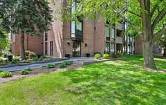 1525 Diefenbaker Court 508, Pickering, ON L1V 3W1