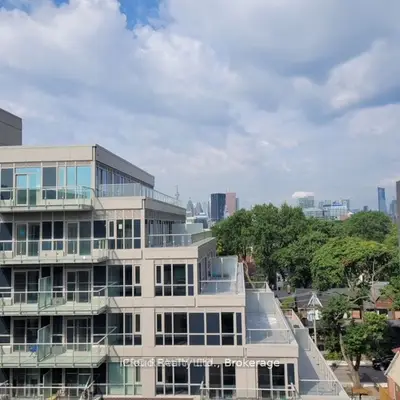 Condo Apartment in Toronto