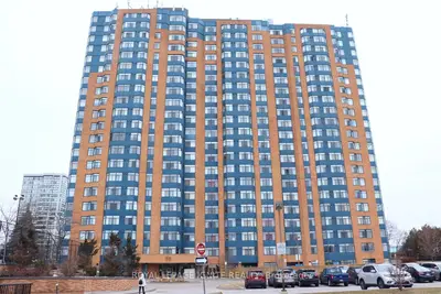 Condo Apartment in Toronto