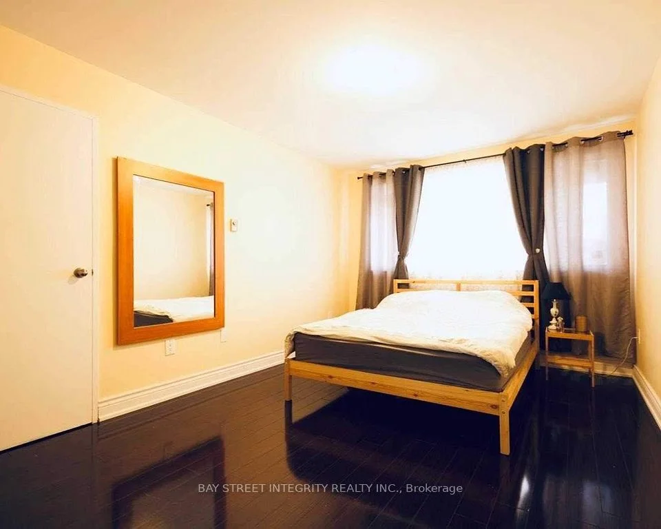 100 Mornelle Court 1040, Toronto E09, On M1e 4x2