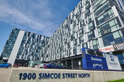 Condo Apartment in Oshawa