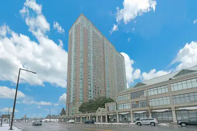 Condo Apartment in Toronto